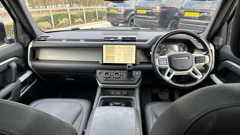 Land Rover Defender 3.0 D250 HSE 90 3dr Auto Diesel Estate